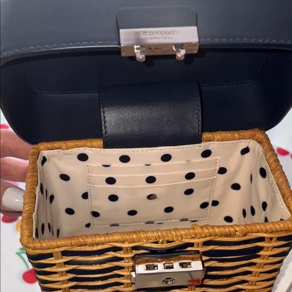Kate Spade Blazer Blue Voyage Wicker Small Top Handle with/Strap EUC!! - Picture 4 of 15